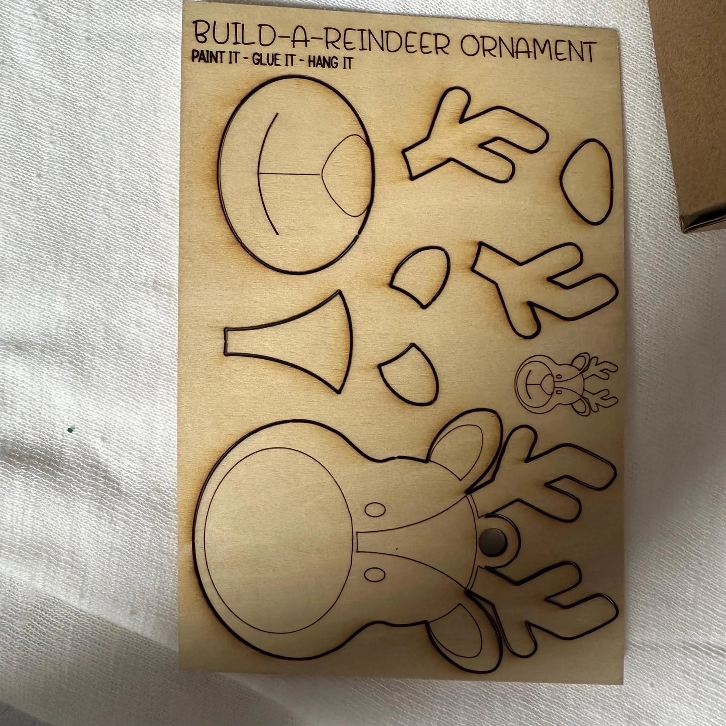 Build an ornament kit Christmas